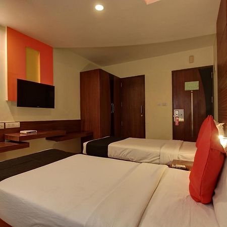 Capital O 80566 Hotel Mayank Bilāspur Exterior foto