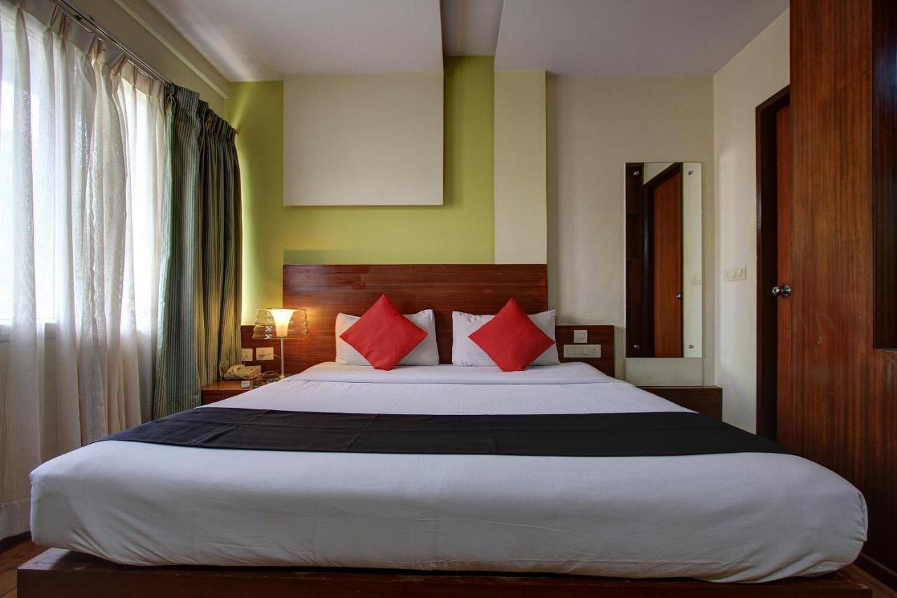 Capital O 80566 Hotel Mayank Bilāspur Exterior foto